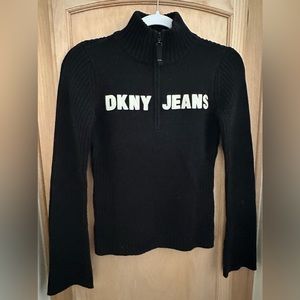 DKNY Long Sleeve Sweater Shirt sizeXS